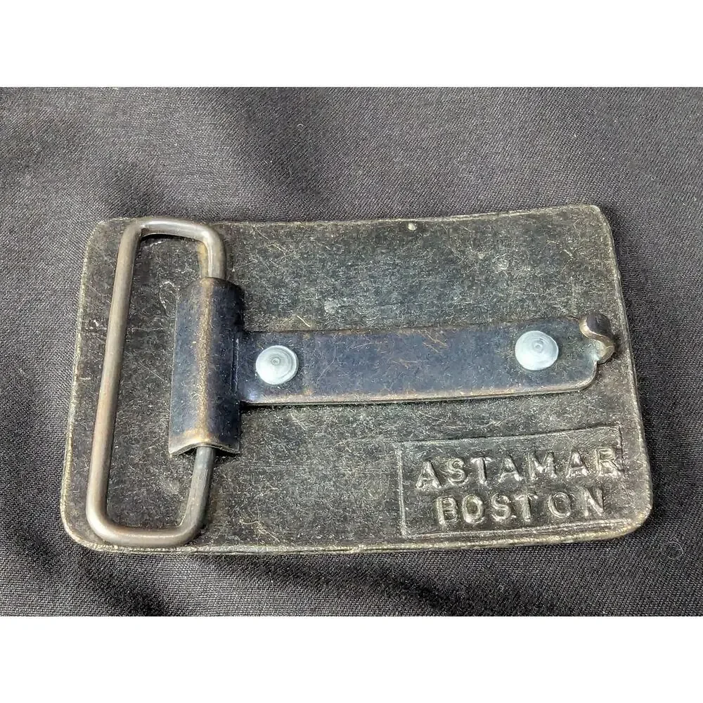 Vintage Daisy 1886 Brass Belt Buckle Manufactured by Astamar Boston Advertising